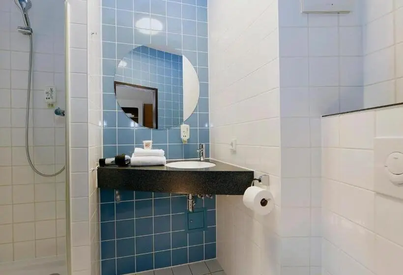 اتاق استاندارد یک نفره, B&B Hotel Berlin Charlottenburg