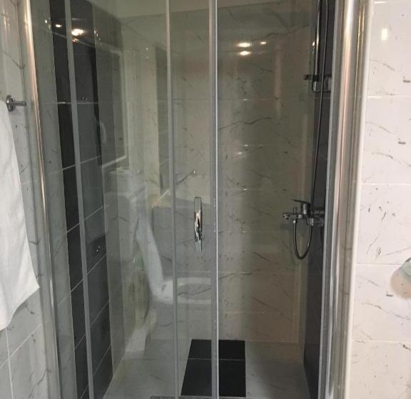 اتاق استاندارد با وان آب گرم, Bed And Breakfast Divanhana