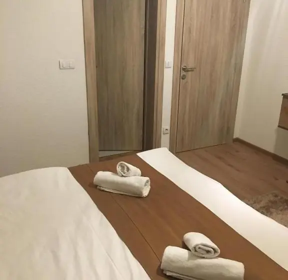 اتاق استاندارد با وان آب گرم, Bed And Breakfast Divanhana