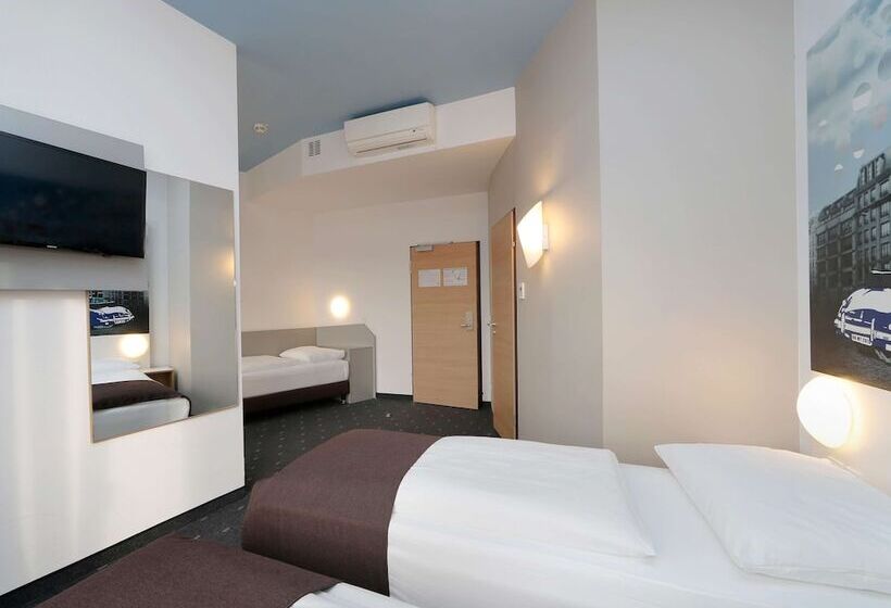 اتاق استاندارد سه نفره, B&B Hotel Berlin Charlottenburg