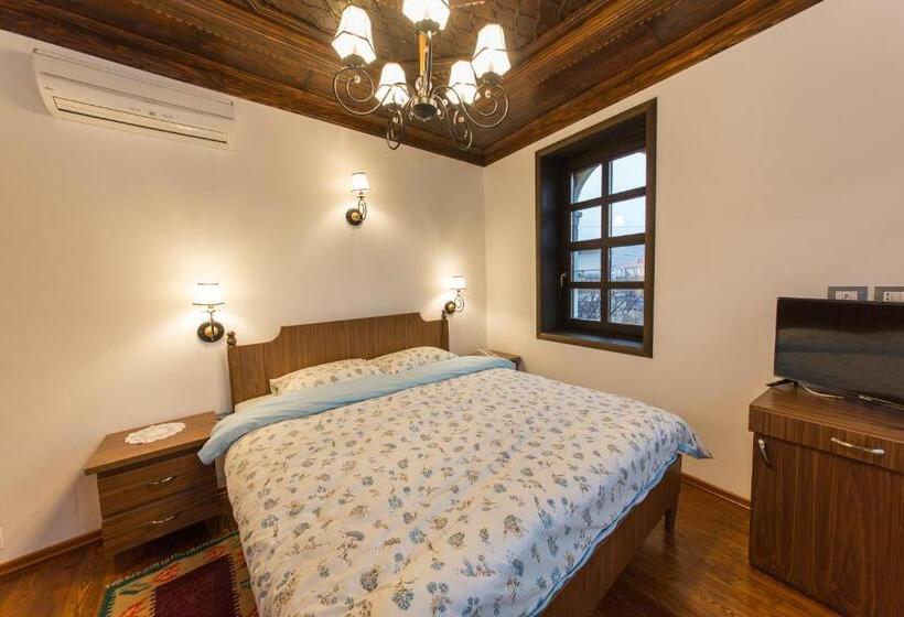 스탠다드 도시전망 룸, Onufri