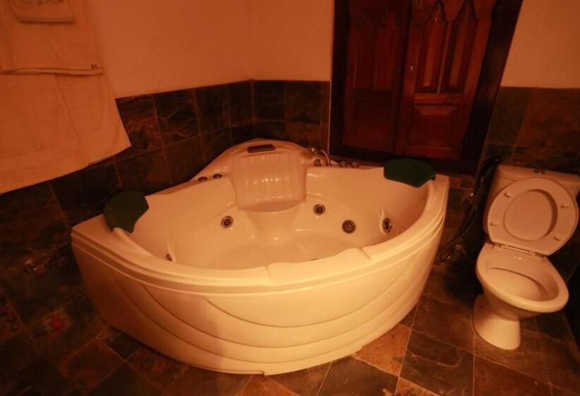 Номер Deluxe Вид на Море с Балконом, Villa Kusum