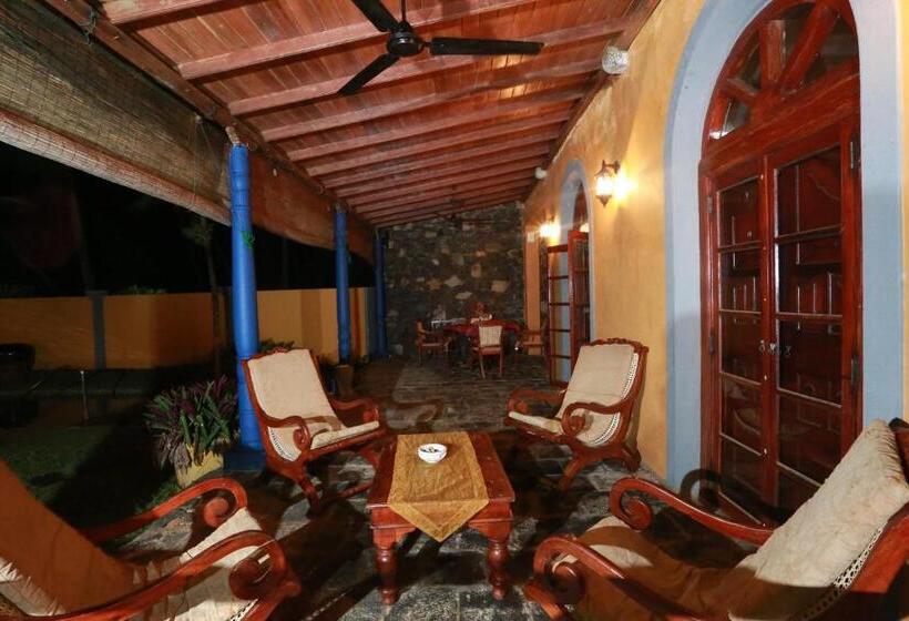 Семейный Номер Вид на Море, Villa Kusum