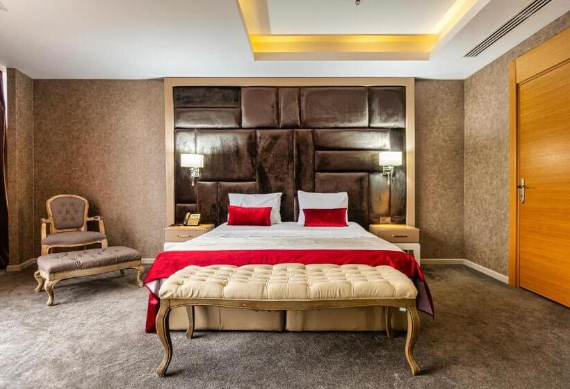 سوییت, Sky Hotel Baku