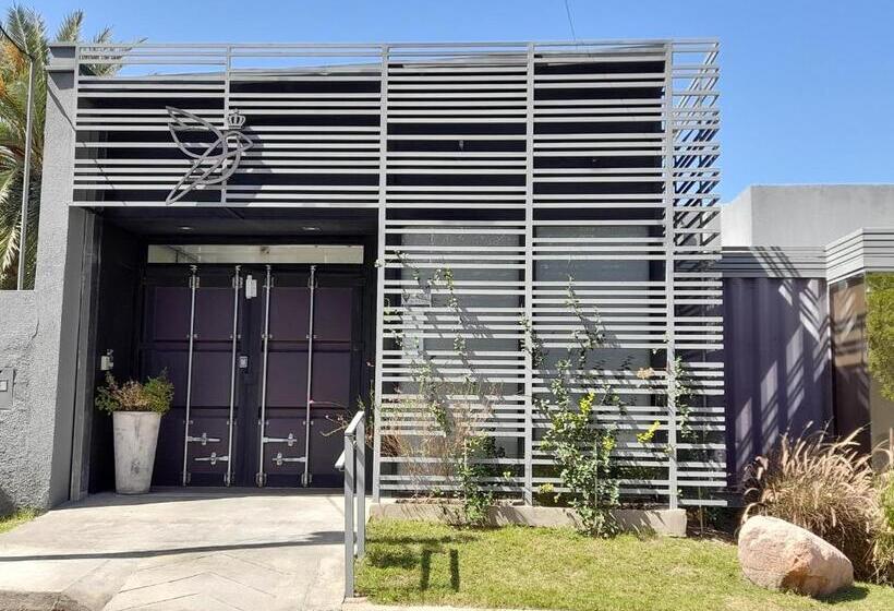 آپارتمان 1 خوابه با چشمانداز استخر, Reina Mora