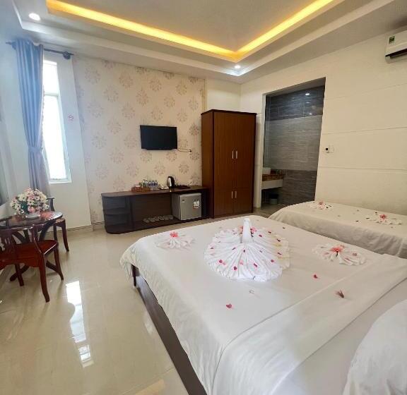 اتاق استاندارد سه نفره, Vạn Lộc
