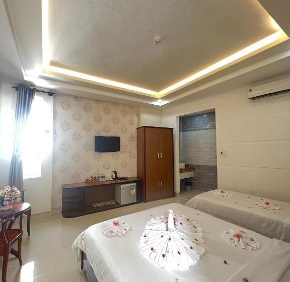اتاق استاندارد سه نفره, Vạn Lộc