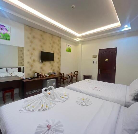 اتاق خانوادگی, Vạn Lộc