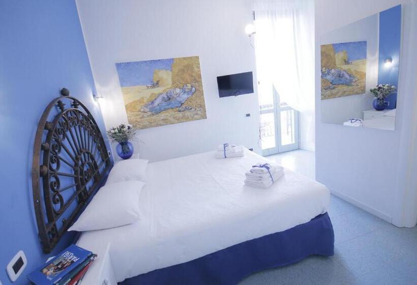 اتاق استاندارد با بالکن, Bergamo Sottosopra