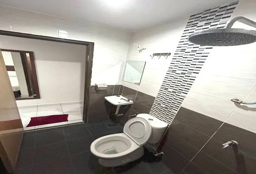 Superior Suite, Dns