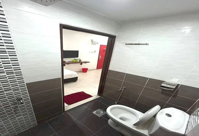 Superior Suite, Dns
