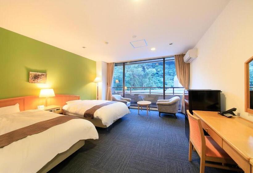 Quarto Estandar, Yutorelo Beppu