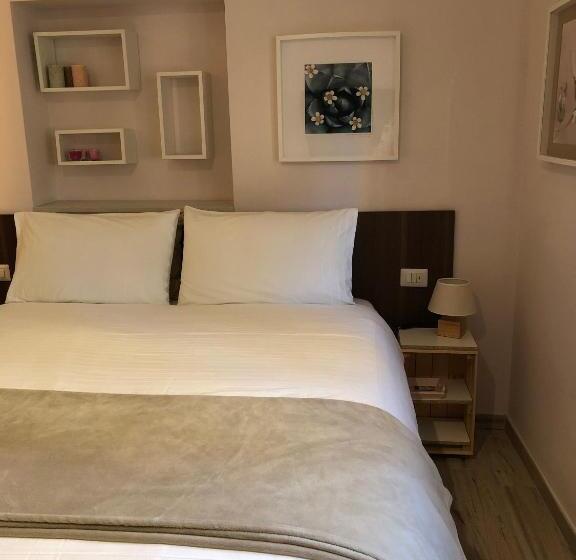 דירת חדר, Hayloft