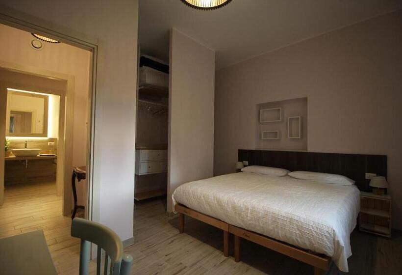 דירת חדר, Hayloft