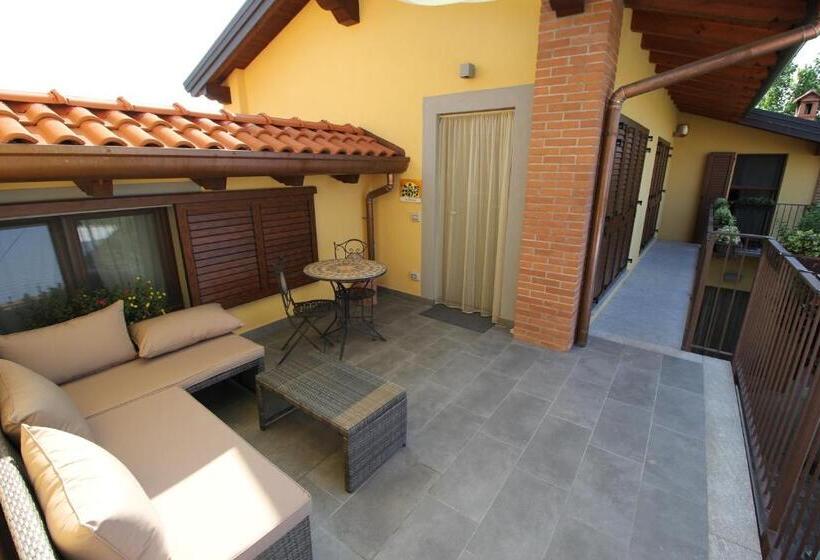 חדר סטנדרט, Hayloft