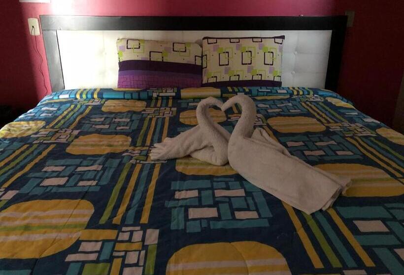 سوئیت با تخت بزرگ, Bella Durmiente Hotel & Eventos