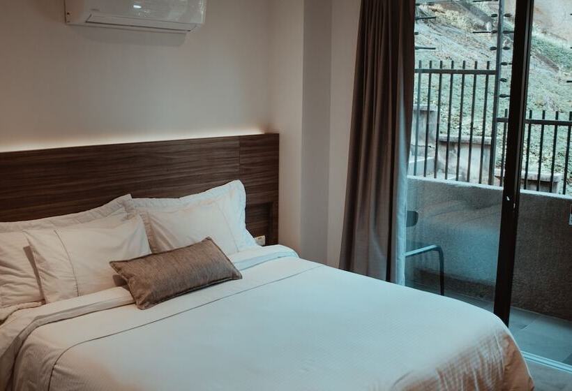 סוויטה, Antope Apartaestudios