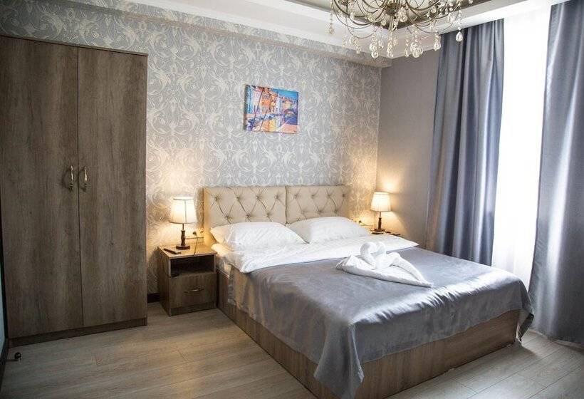 اتاق استاندارد, De Mar