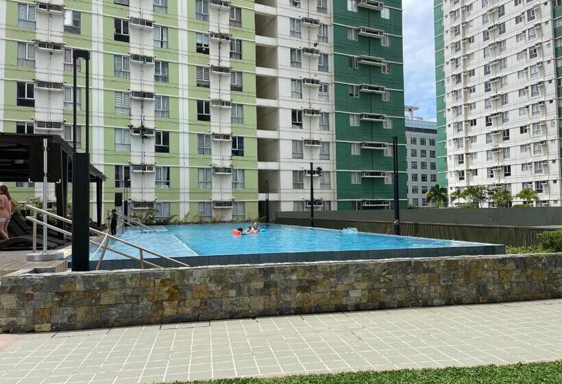 استودیو استاندارد با چشم‌انداز, It Park Cebu City