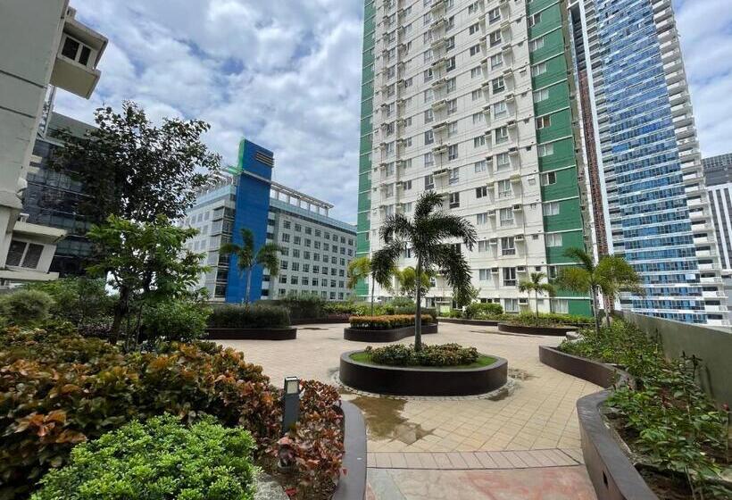 استودیو استاندارد با چشم‌انداز, It Park Cebu City