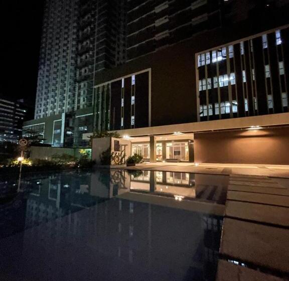 استودیو استاندارد با چشم‌انداز, It Park Cebu City