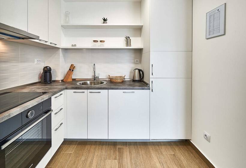 اتاق لوکس, Perla Residence Hotel & Spa