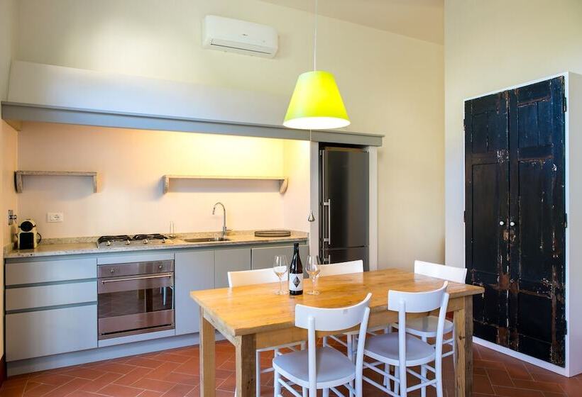 آپارتمان سوپریور 1 خوابه, Resort Borgo Syrah