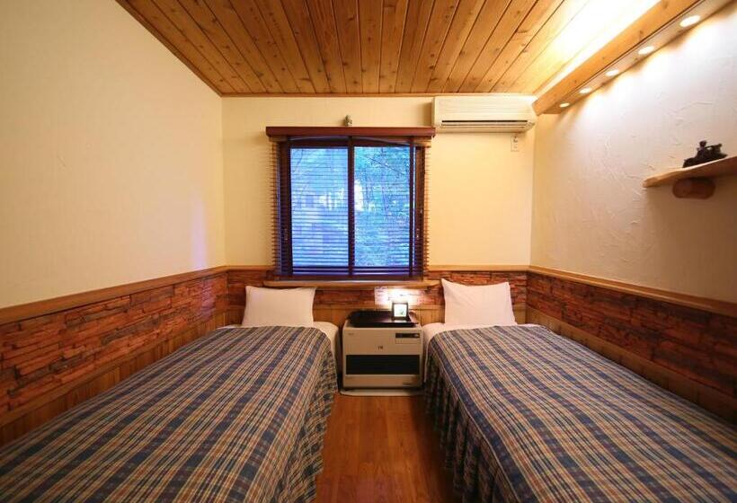 스탠다드 룸 공동 욕실, Pension Tomato