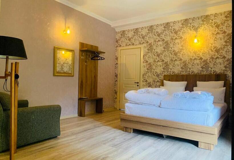 اتاق خانوادگی, Wald Hotel Lagodekhi Rooms