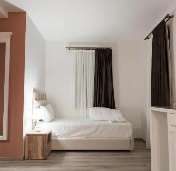 اتاق سوپریور سه تخته, Wald Hotel Lagodekhi Rooms