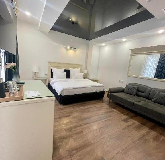 سوییت سوپریور, Wald Hotel Lagodekhi Rooms