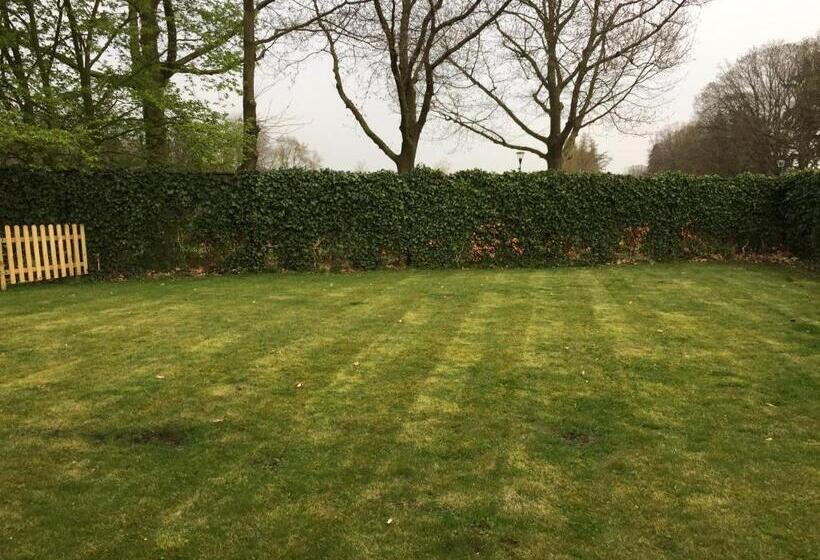 اتاق لوکس, B&b Maison Saint Tropez Eindhoven