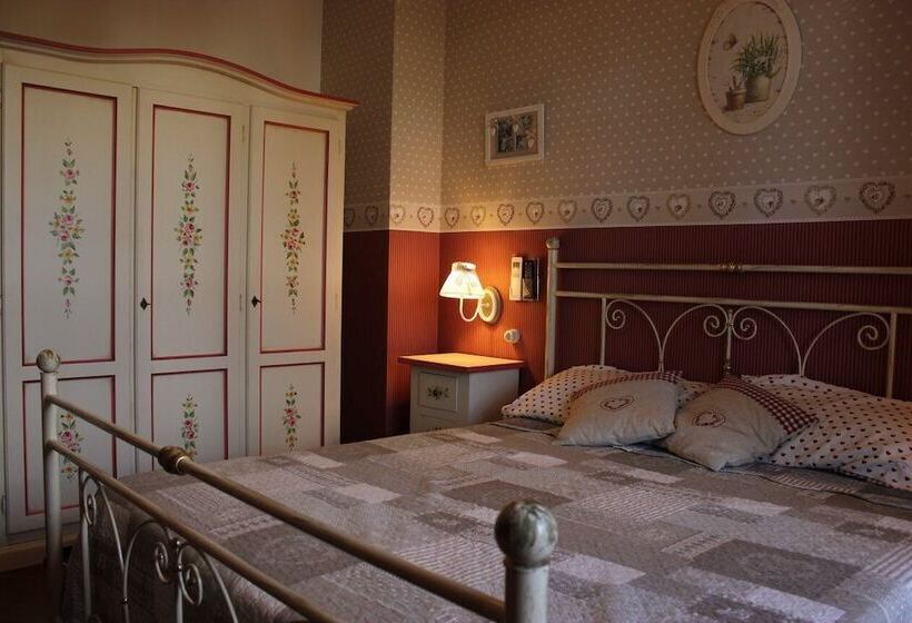 اتاق خانوادگی با چشم‌انداز دریا, B&b Torre Azul