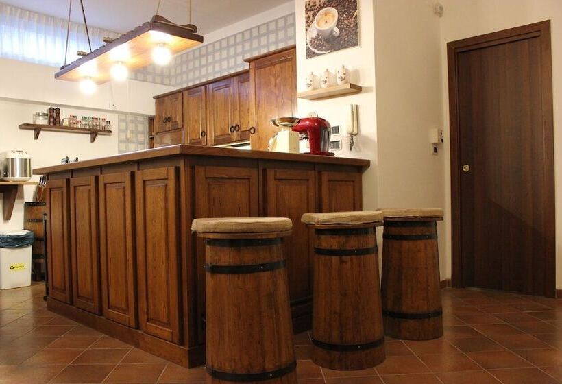 سوییت خانوادگی, B&b Torre Azul