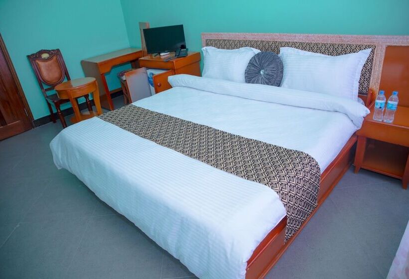 سوییت اجرایی, Bl Airport