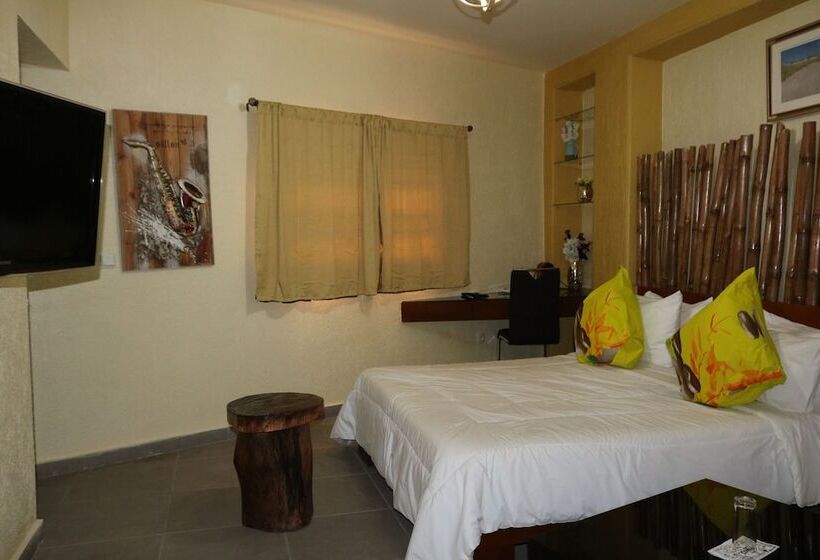 اتاق لوکس, Freeman Hôtel