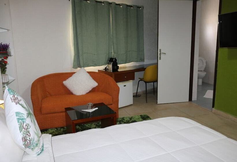 اتاق لوکس, Freeman Hôtel