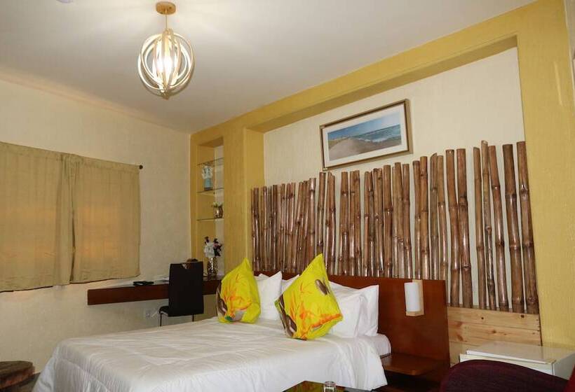 اتاق لوکس, Freeman Hôtel