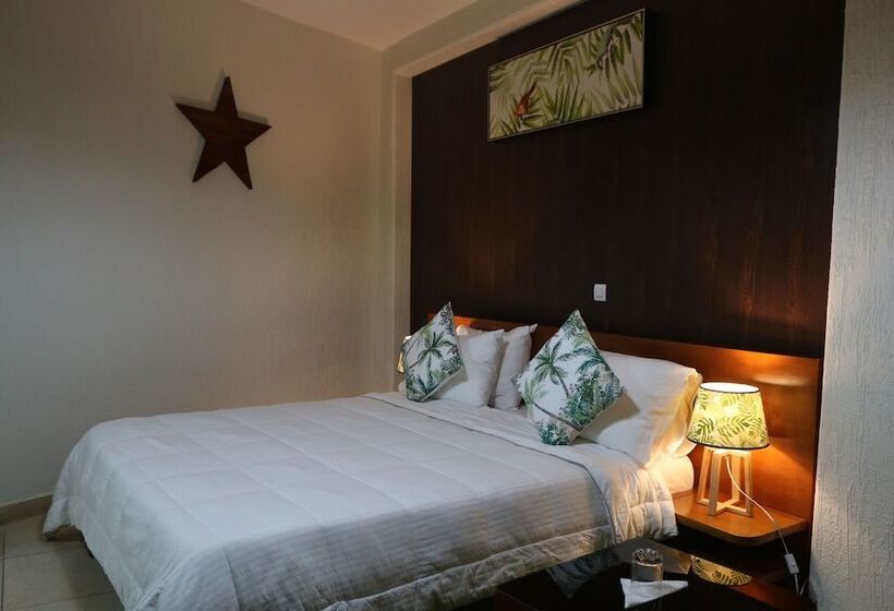 اتاق لوکس, Freeman Hôtel