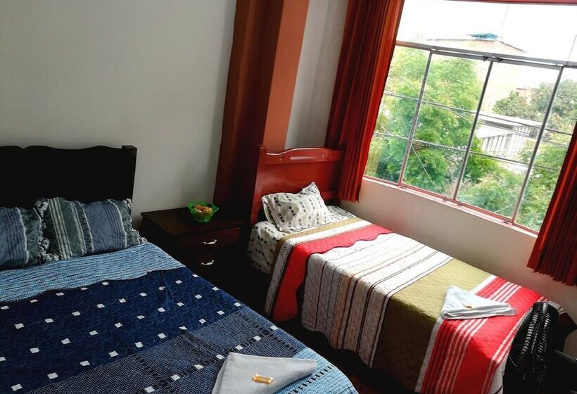 Номер Стандарт Трехместный, Hospedaje Central Piura