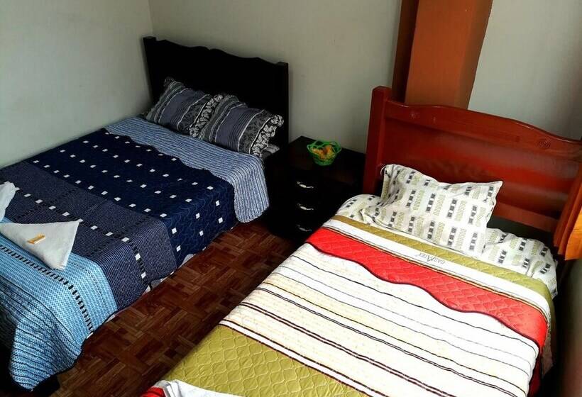 Номер Стандарт Трехместный, Hospedaje Central Piura