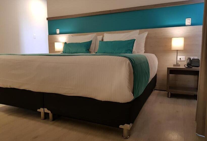 标准间, Nivari Duitama