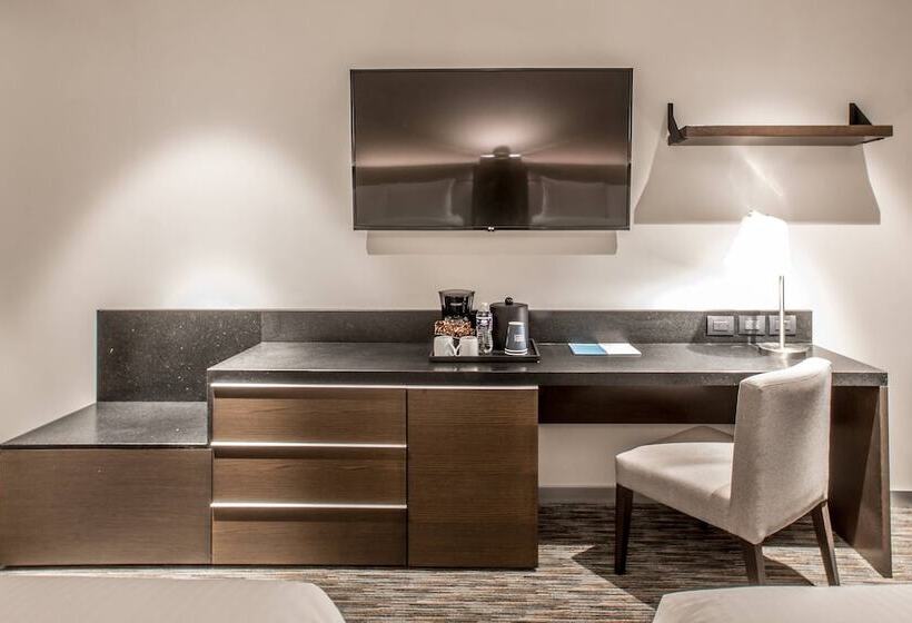 اتاق کلاسیک با تخت دوبل, Four Points By Sheraton Puebla