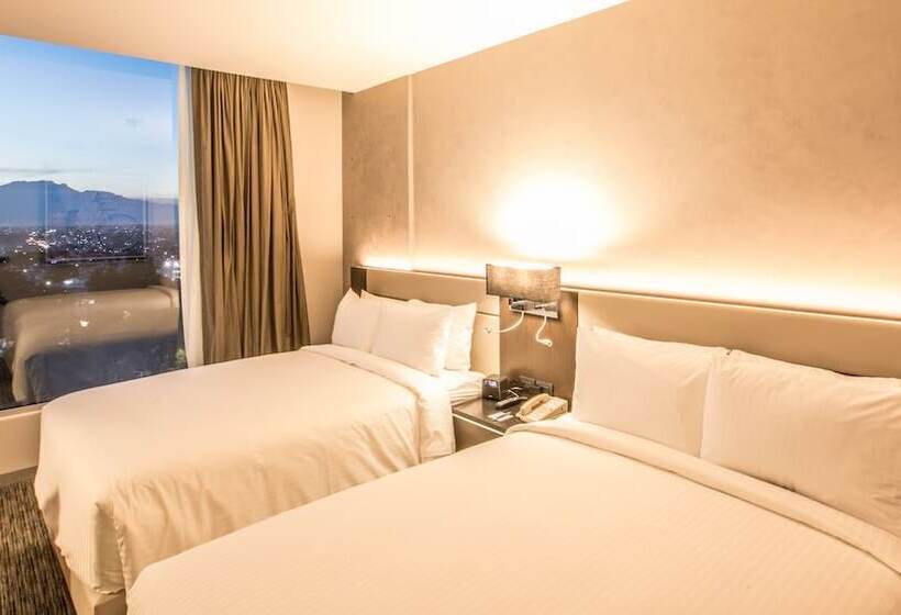 غرفه قياسيه سريرين مزدوجين, Four Points By Sheraton Puebla