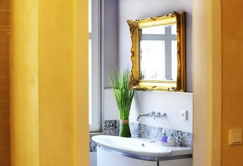 Deluxe-huone, Moments Boutique