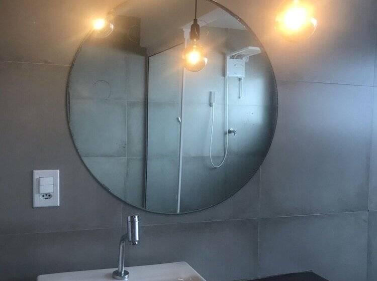 豪华工作室, Orlanova