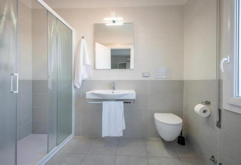 コンフォートトリプルルーム, Portofino