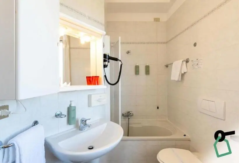 スーペリアールーム, Hotiday Room Collection   Alassio Centro