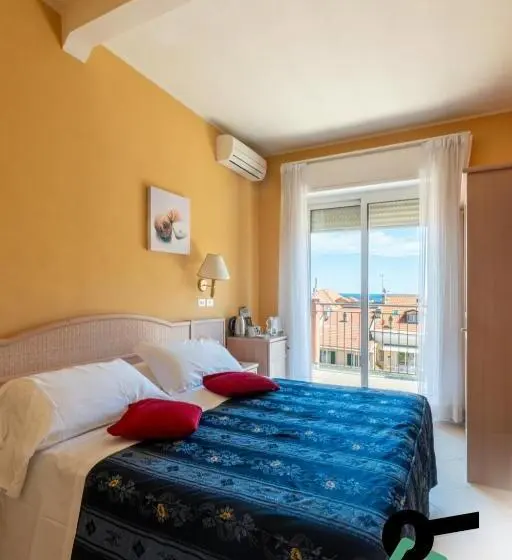 スーペリアールーム, Hotiday Room Collection   Alassio Centro