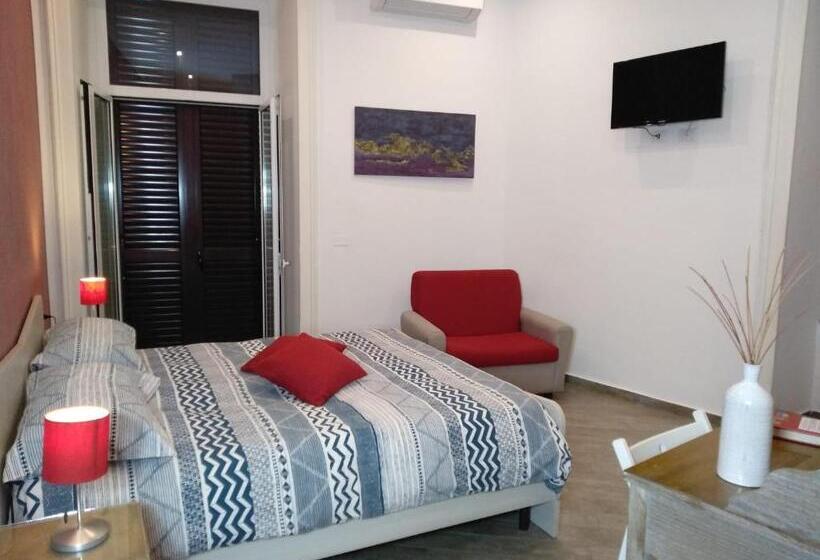 اتاق سوپریور سه تخته, B&b Da Ary Colorful Rooms